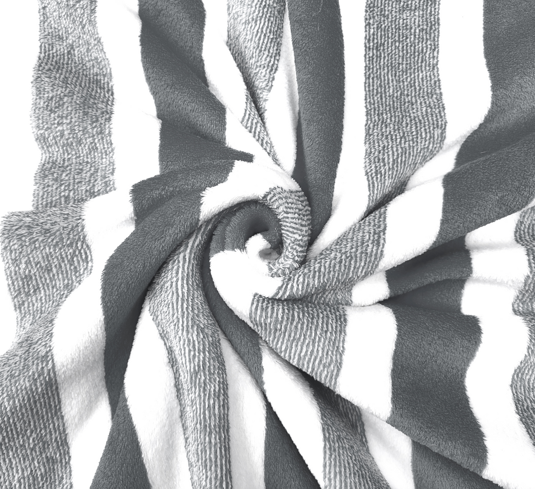 Lunar Days 300 GSM Microfiber Towels for Bath with Hanging Loop