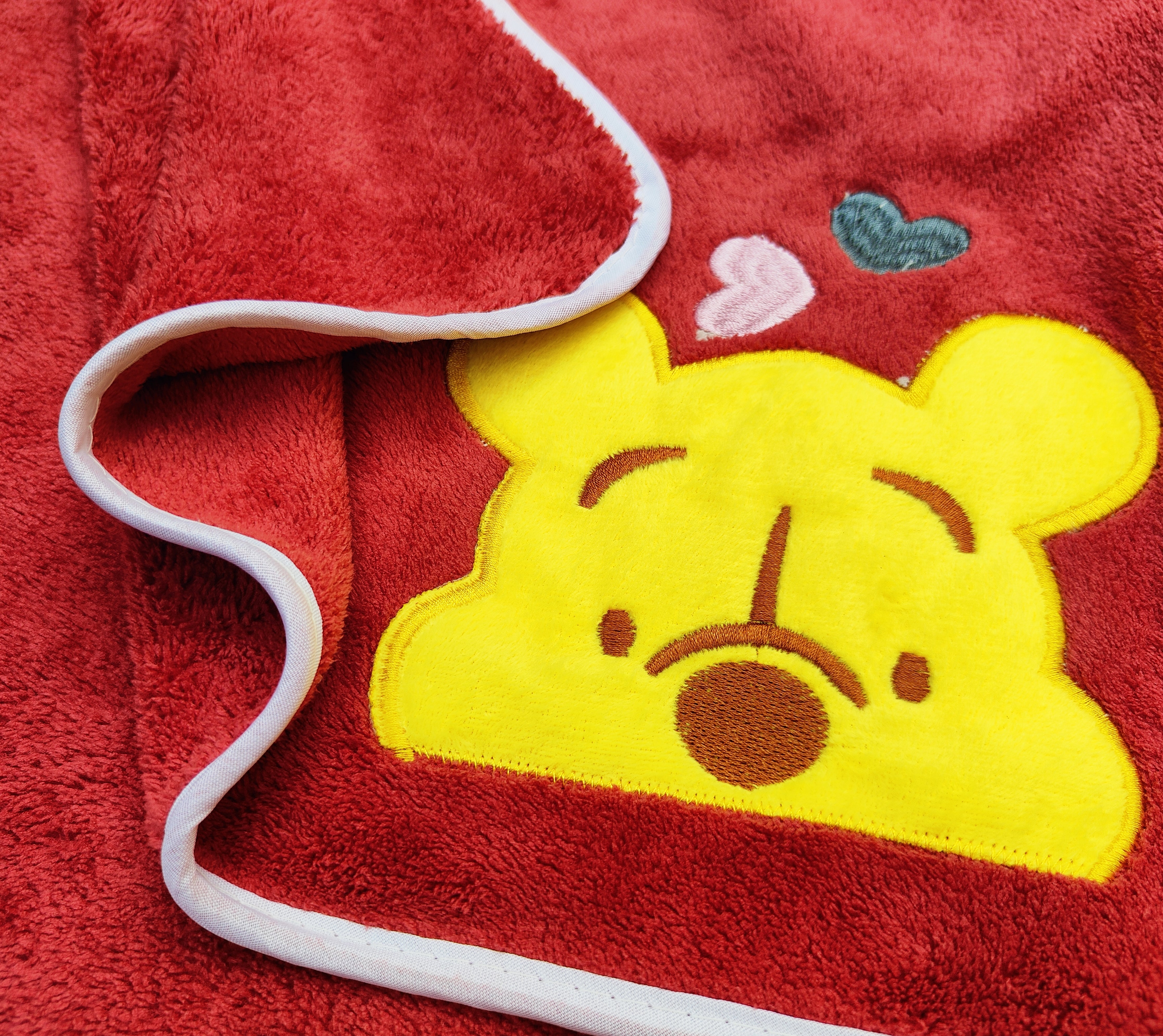 Lunar Days 350 GSM Microfiber Kids Bath Towel with Hanging Loop