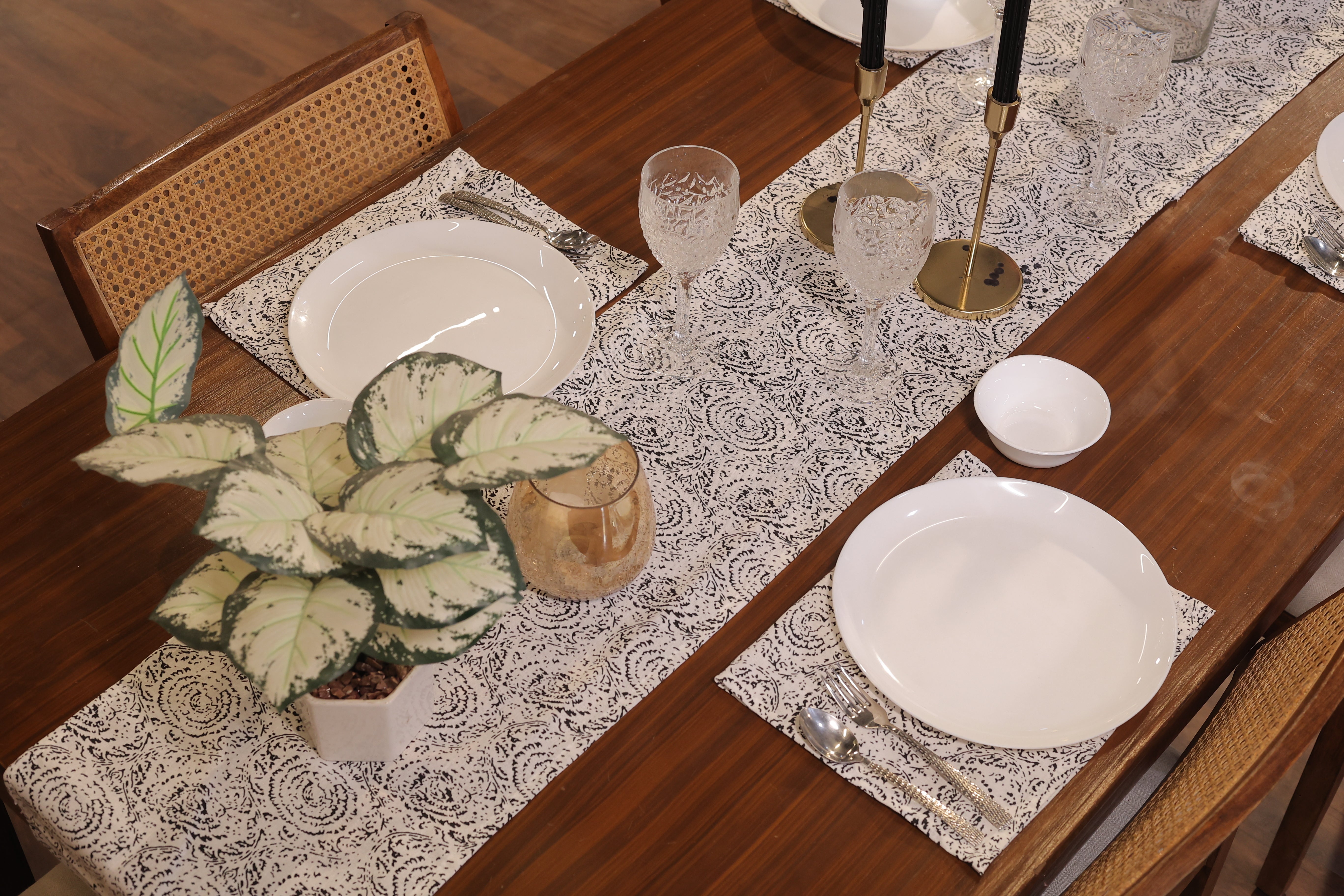 Lunar Days 100% Cotton Rectangular Dining Table mat with Runner (Runner size: 13*72 Inch & Mats Size: 13*20 Inch) BLACK