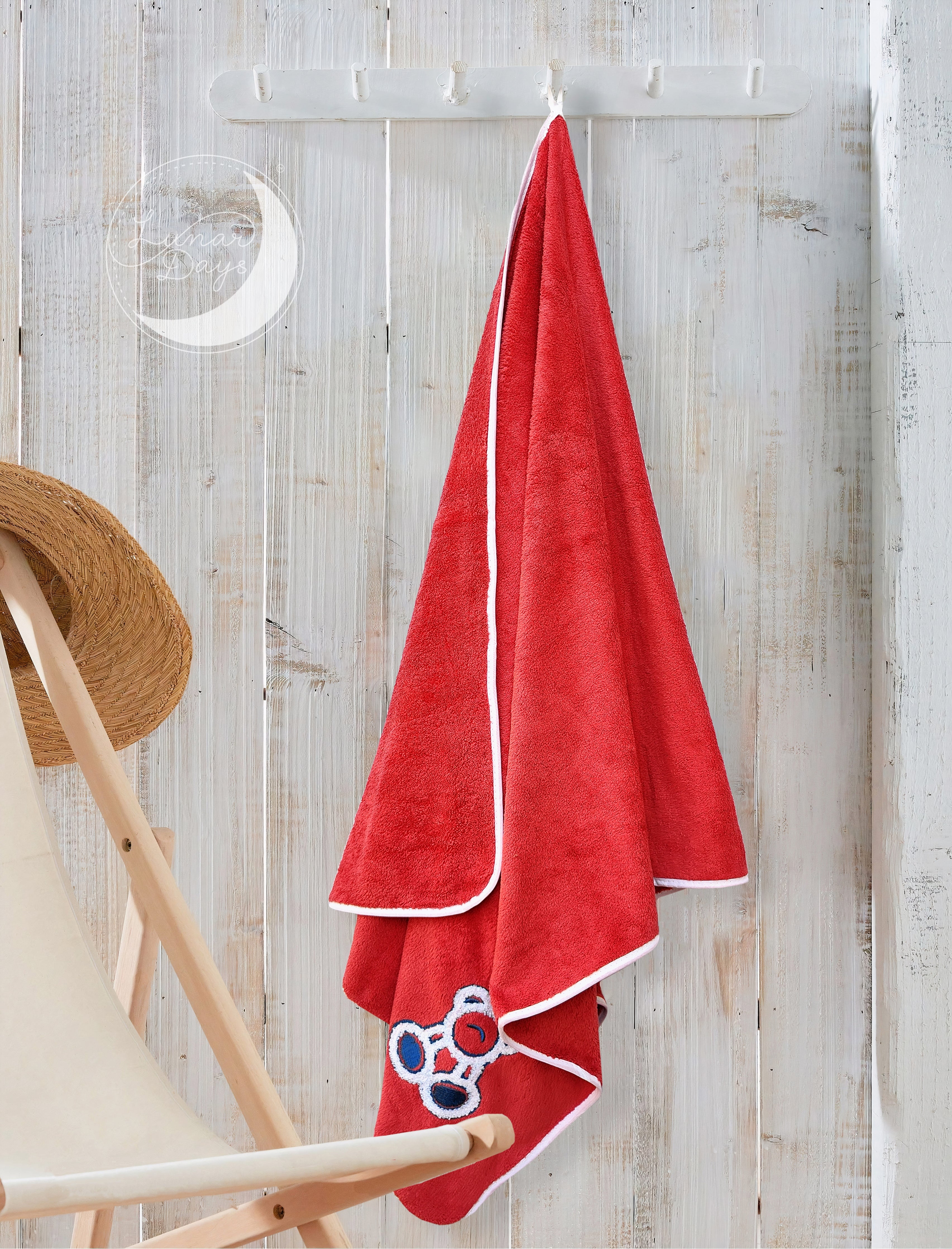 Lunar Days 350 GSM Microfiber Kids Bath Towel with Hanging Loop