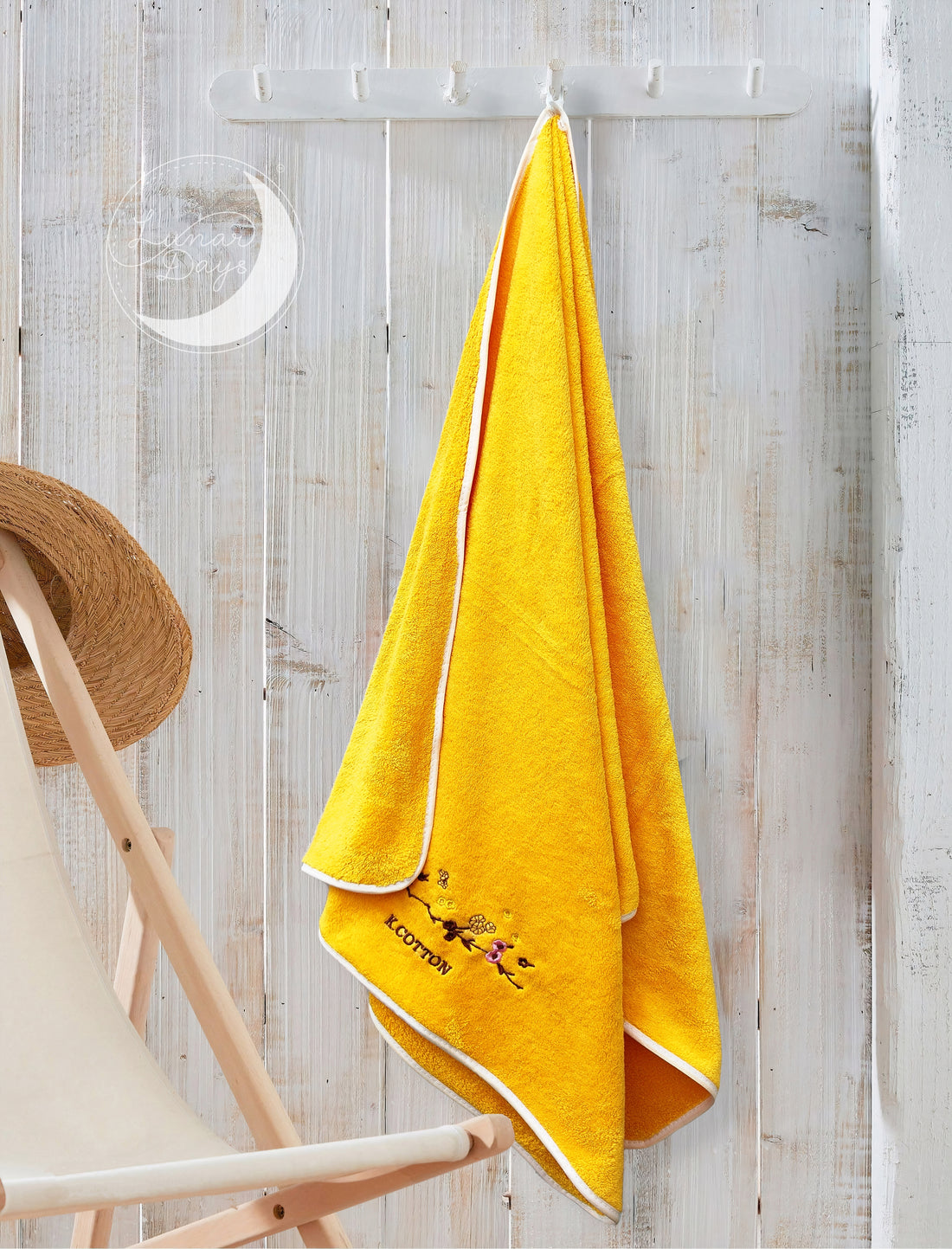 Lunar Days 350 GSM Microfiber Kids Bath Towel with Hanging Loop