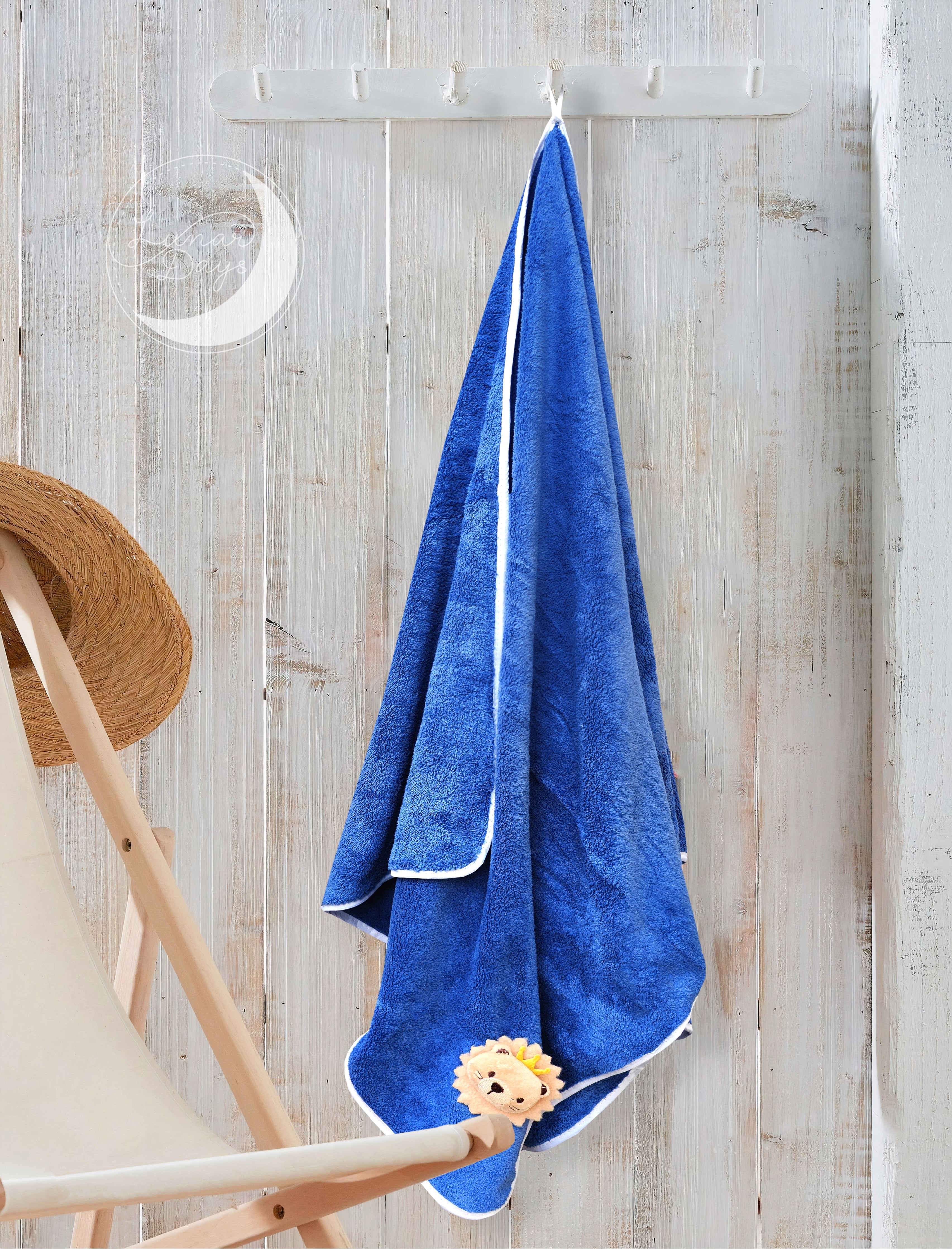 Lunar Days 350 GSM Microfiber Kids Bath Towel with Hanging Loop