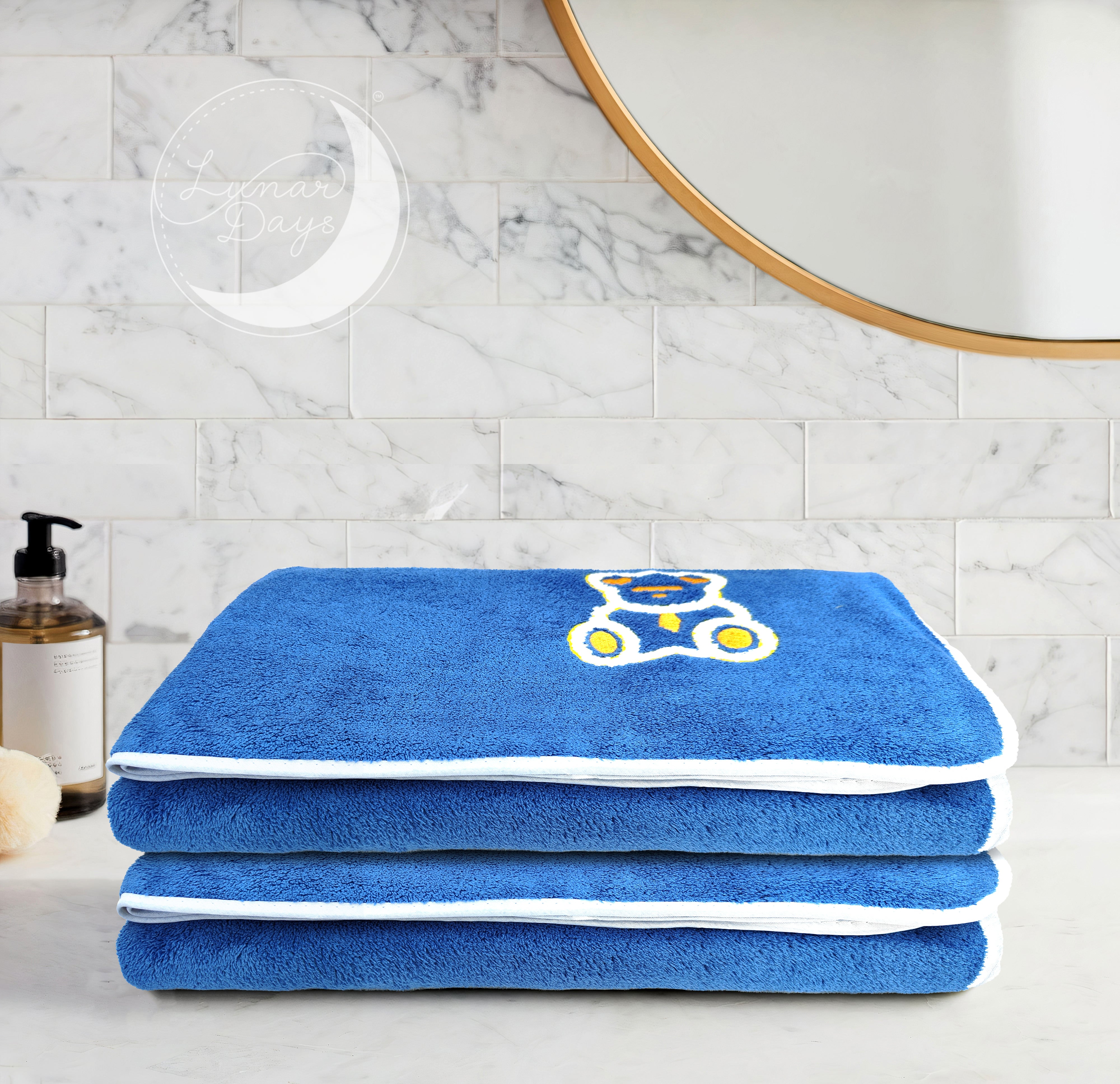 Lunar Days 350 GSM Microfiber Kids Bath Towel with Hanging Loop