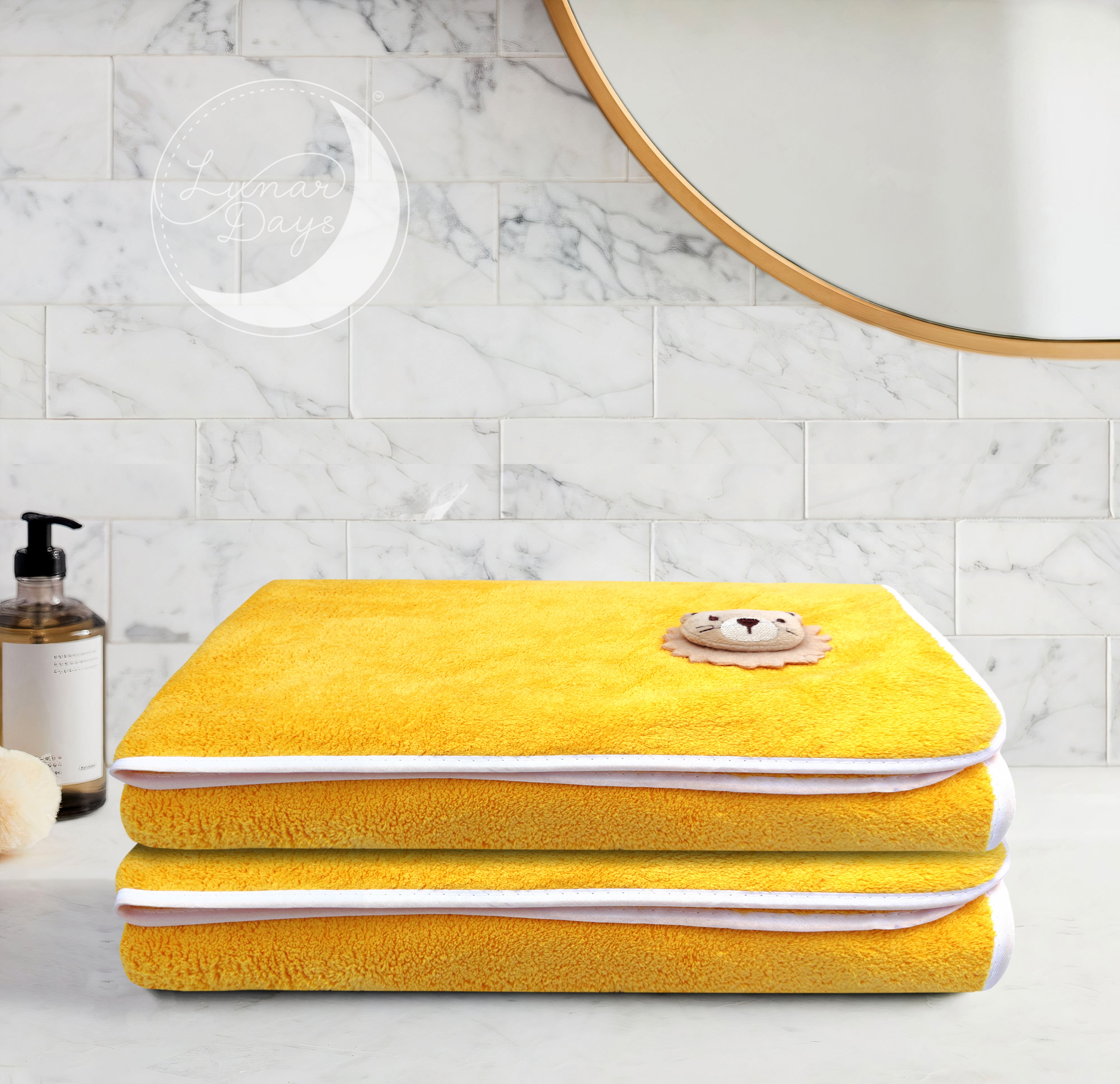 Lunar Days 350 GSM Microfiber Kids Bath Towel with Hanging Loop