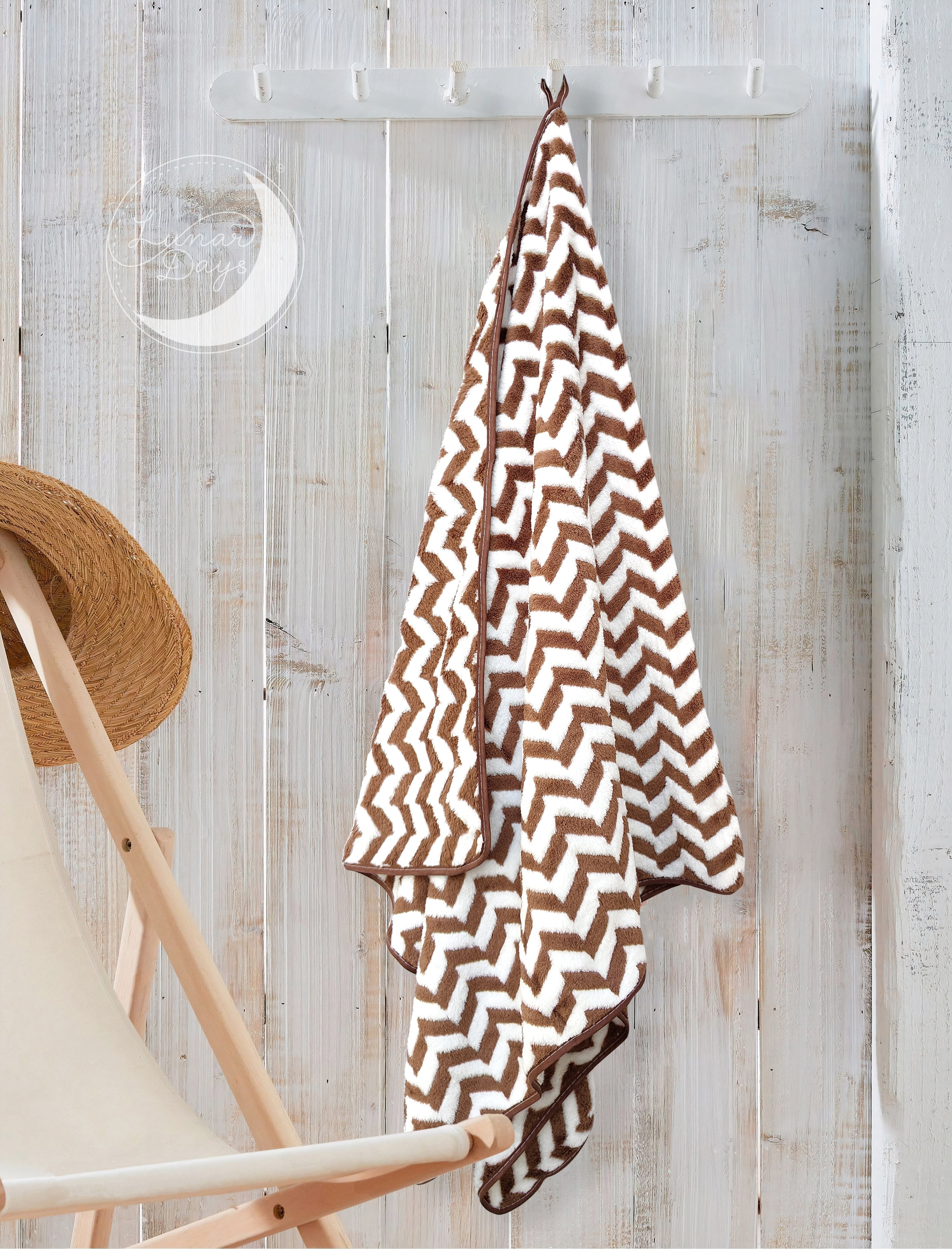 Lunar Days 300 GSM Microfiber Towels for Bath with Hanging Loop